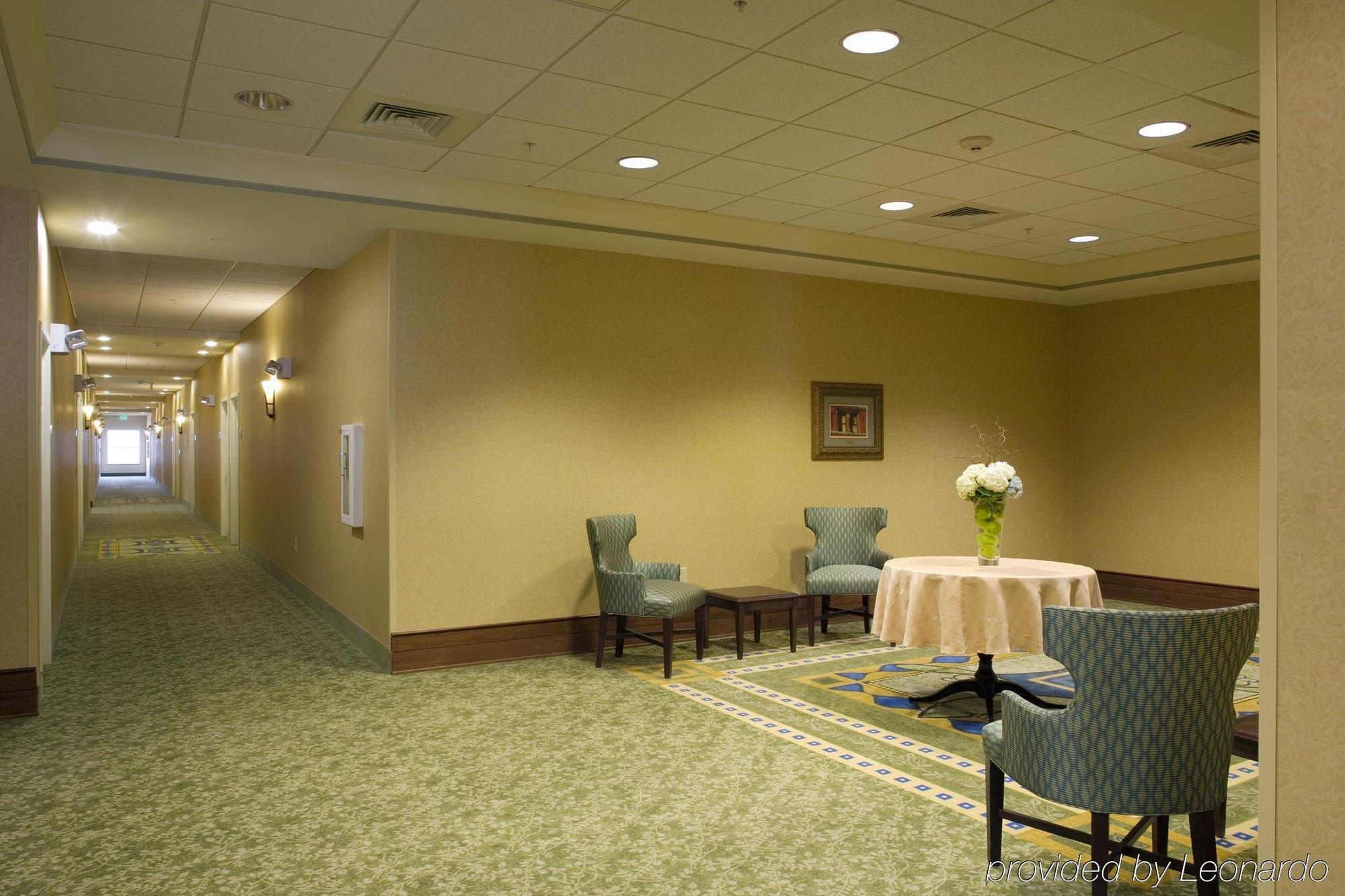 Hampton Inn & Suites Savannah/Midtown Interior photo